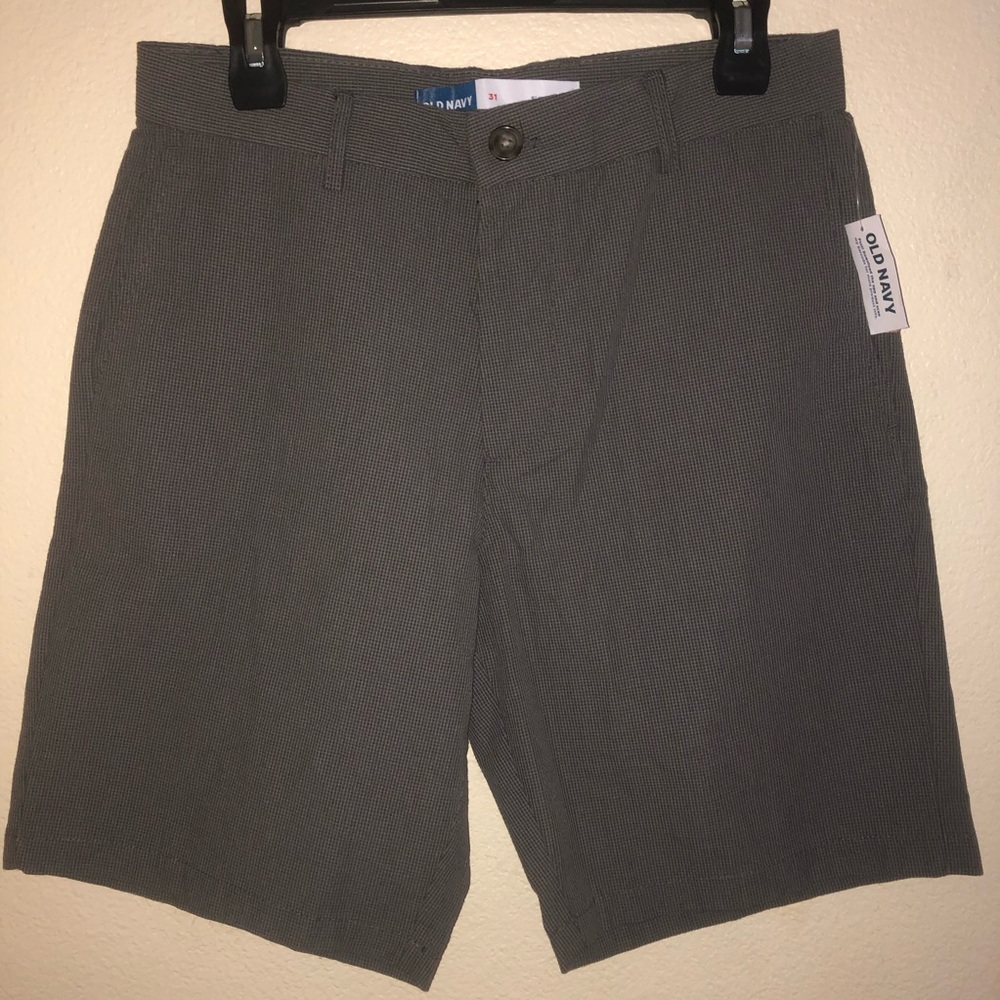 Old Navy Men's Gray Shorts